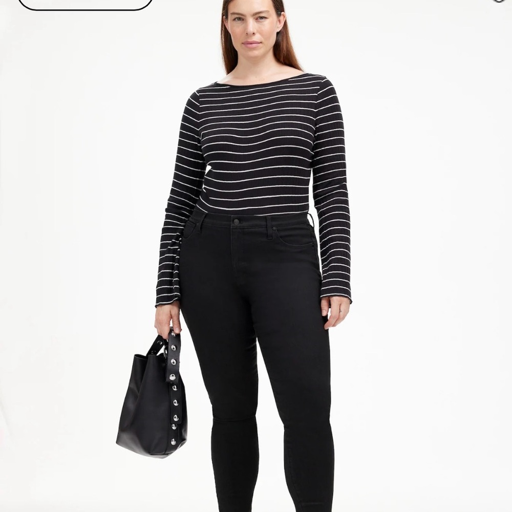Madewell petite curvy high-rise black skinny jeans